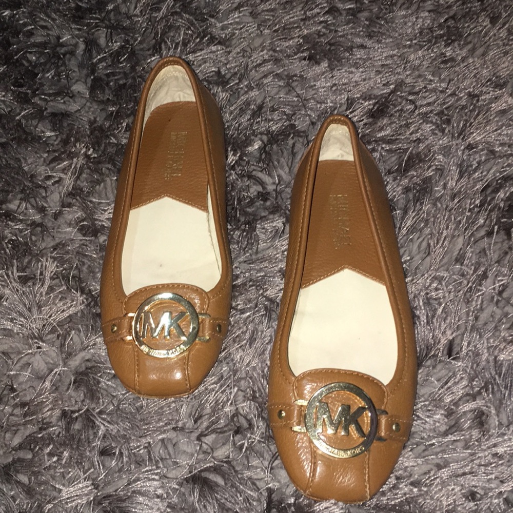 Michael Kors flats leather
